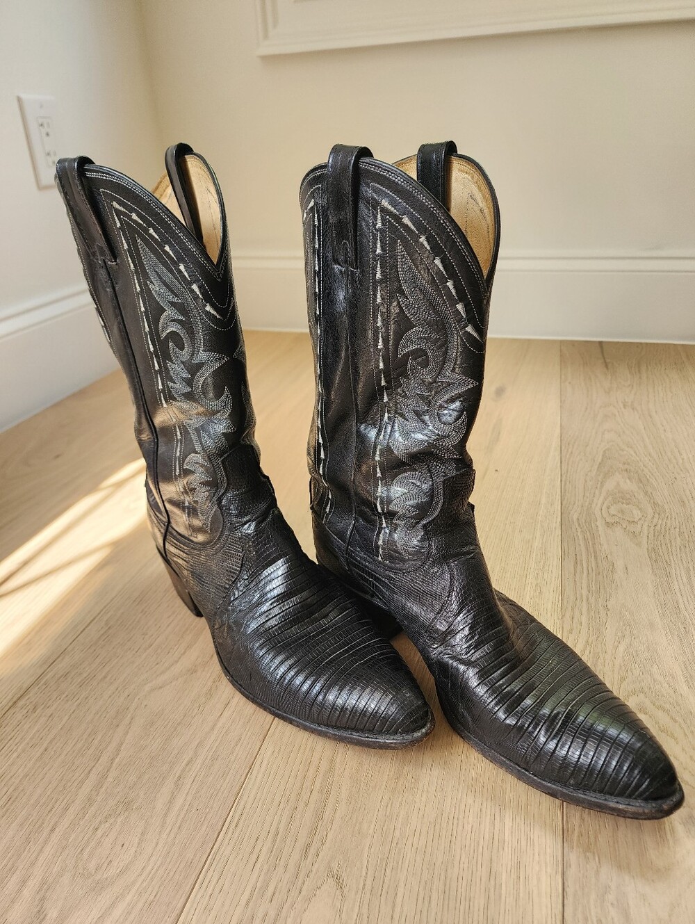 Vintage Dan Post Men's 12d Black Teju Lizzard Cowboy Boots